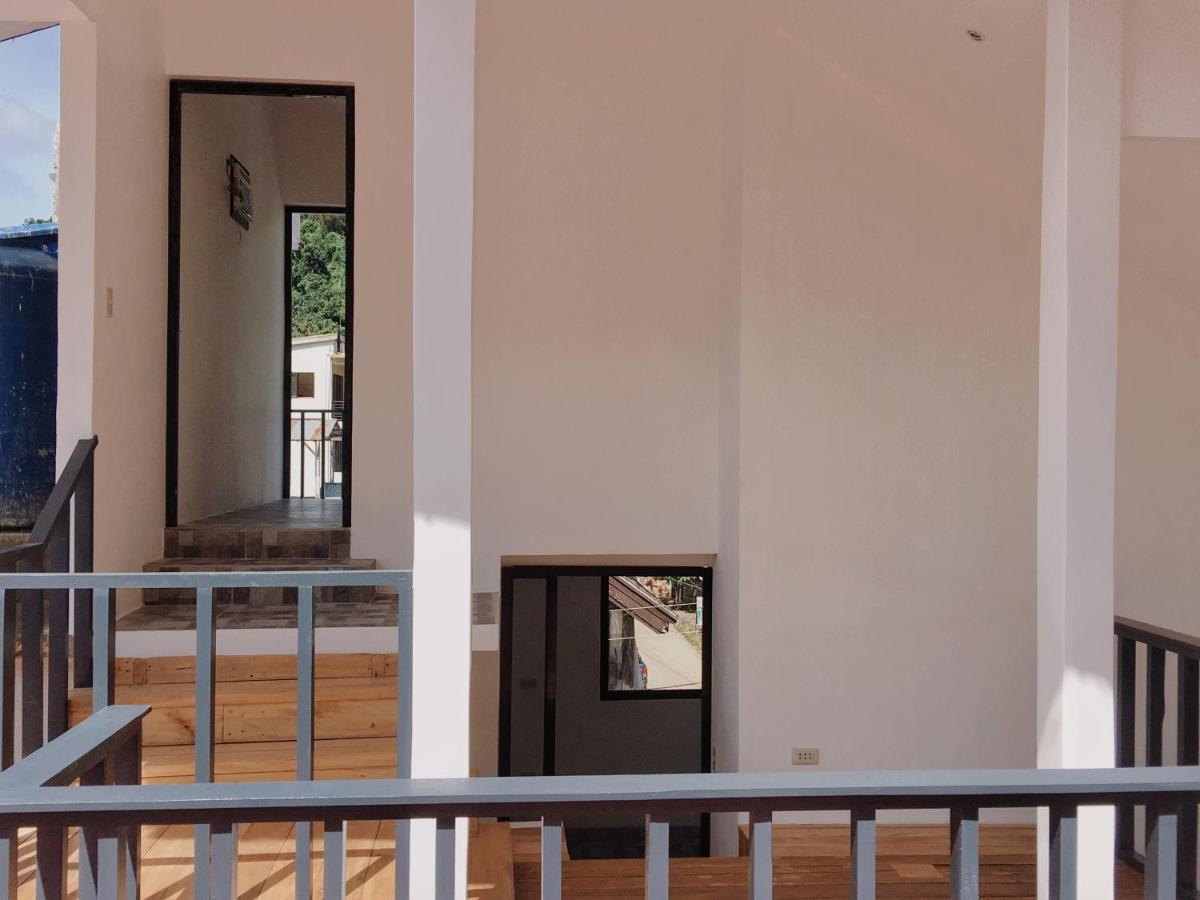 Palmera El Nido Inn Екстериор снимка